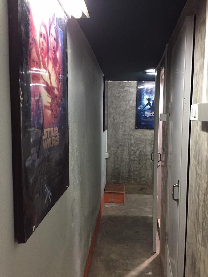 Tiger House Hostel (Adults Only) เชียงใหม่ ภายนอก รูปภาพ