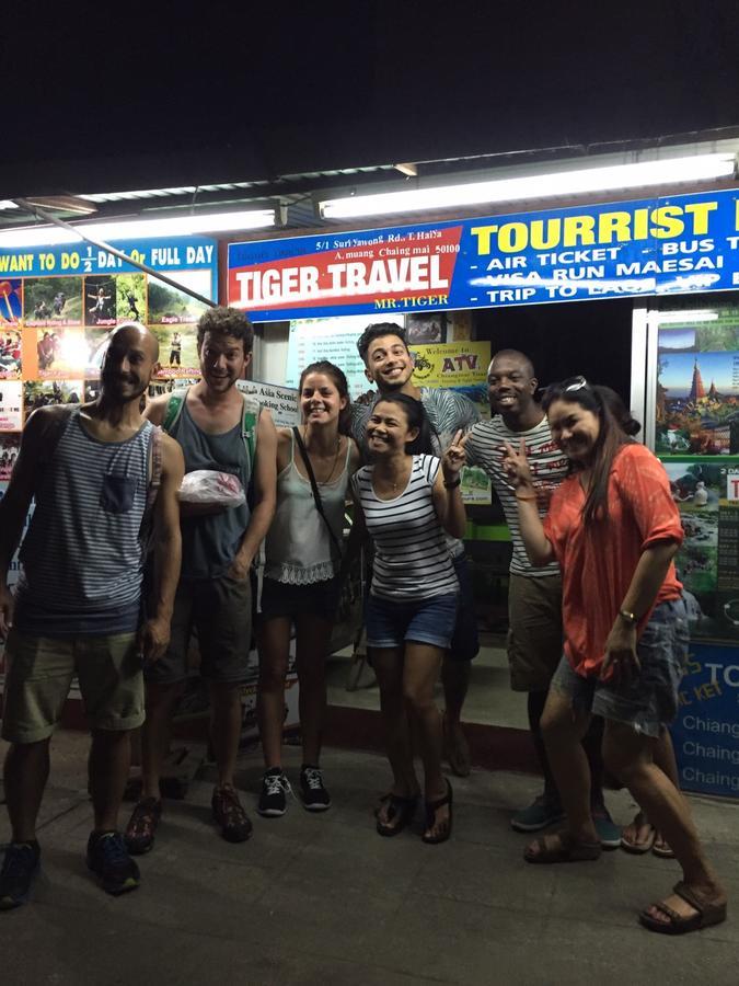 Tiger House Hostel (Adults Only) เชียงใหม่ ภายนอก รูปภาพ