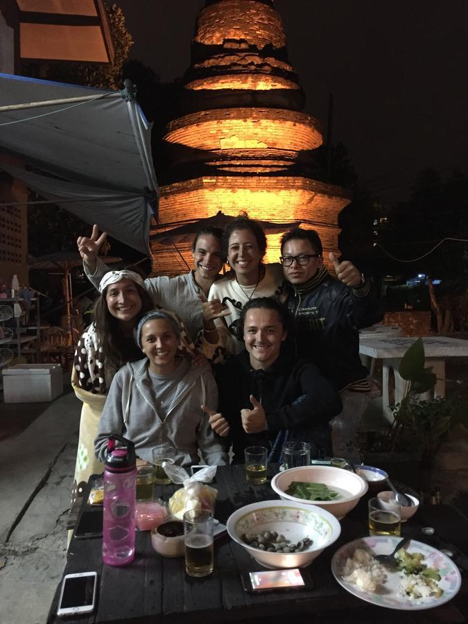 Tiger House Hostel (Adults Only) เชียงใหม่ ภายนอก รูปภาพ