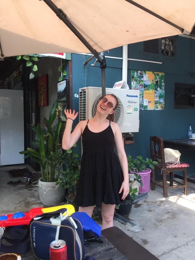 Tiger House Hostel (Adults Only) เชียงใหม่ ภายนอก รูปภาพ