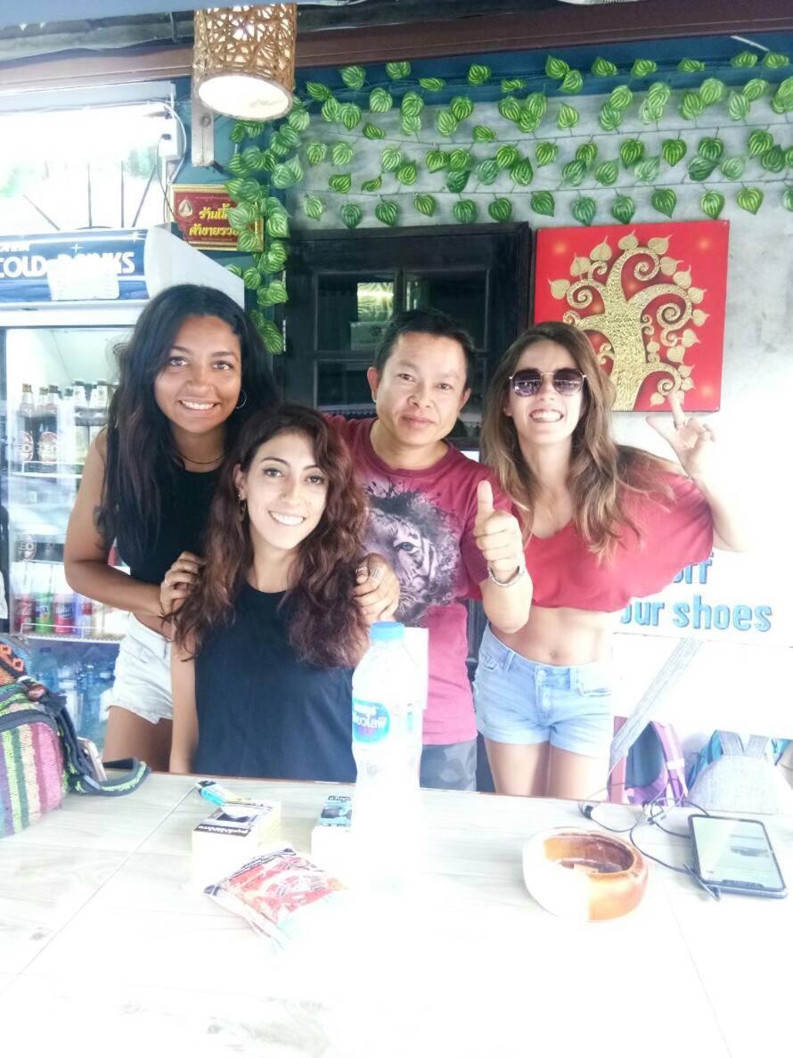 Tiger House Hostel (Adults Only) เชียงใหม่ ภายนอก รูปภาพ