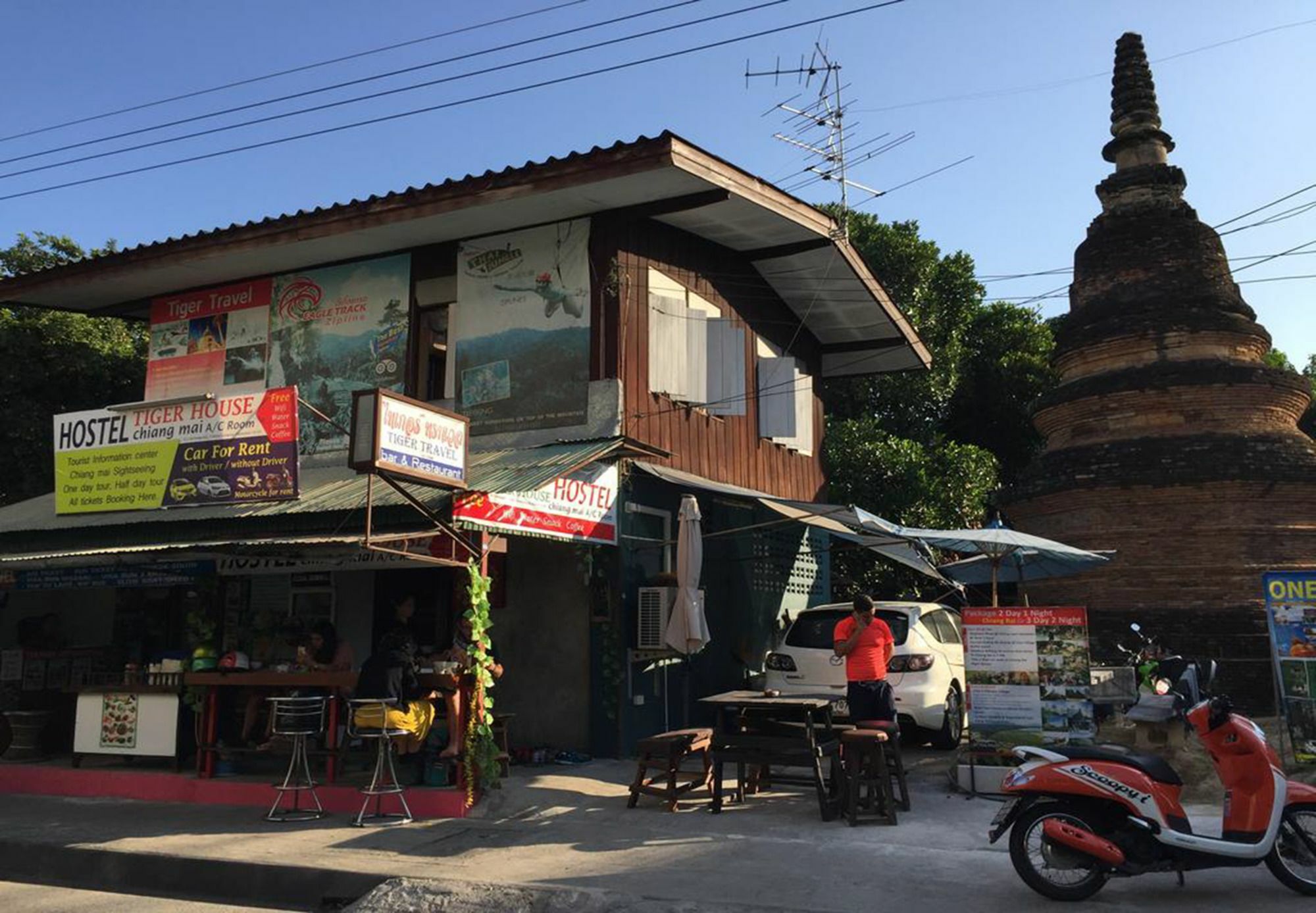 Tiger House Hostel (Adults Only) เชียงใหม่ ภายนอก รูปภาพ