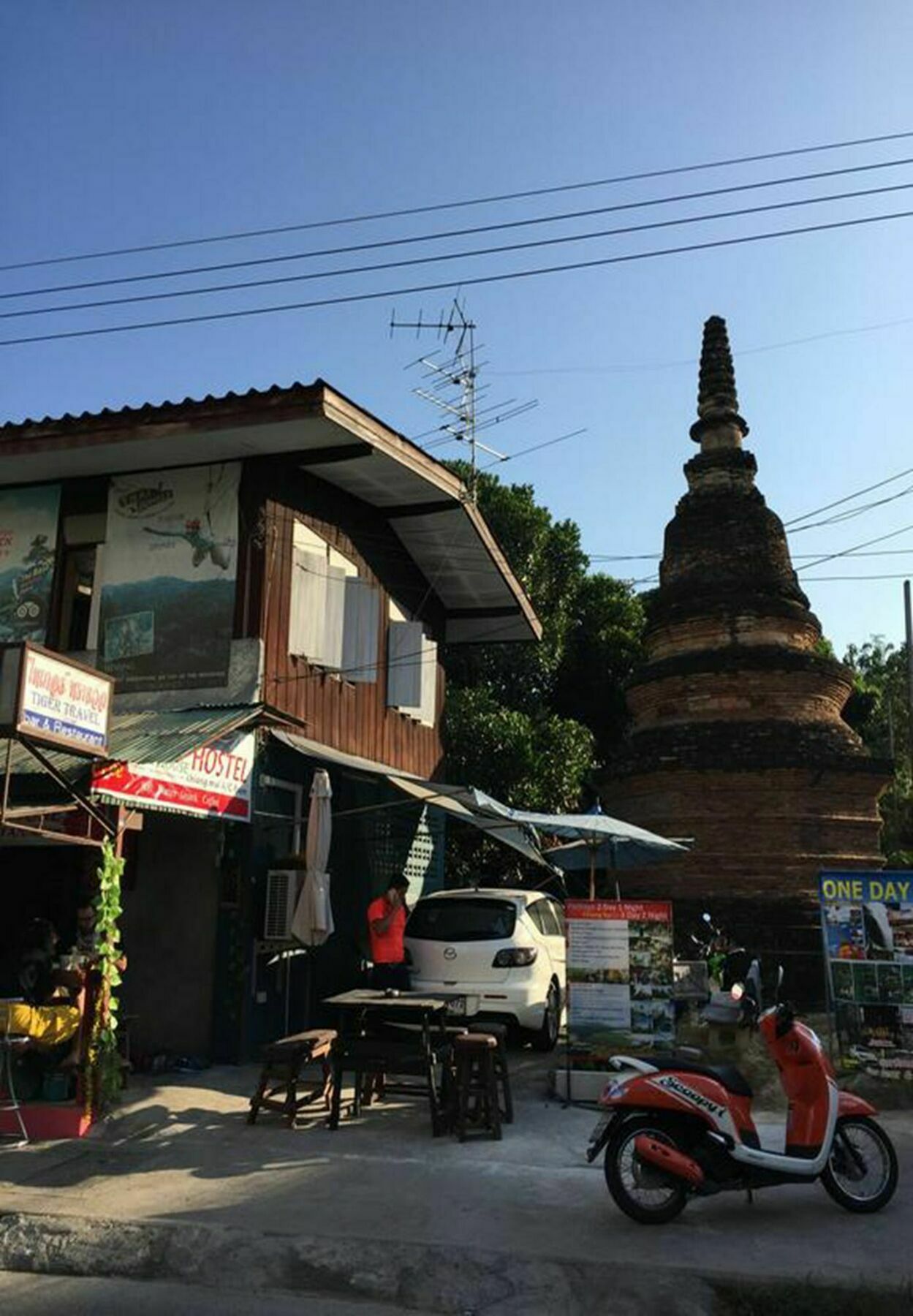 Tiger House Hostel (Adults Only) เชียงใหม่ ภายนอก รูปภาพ